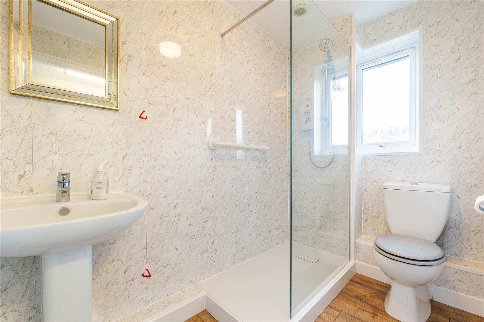 1 bed property in Kings Court, Leyland